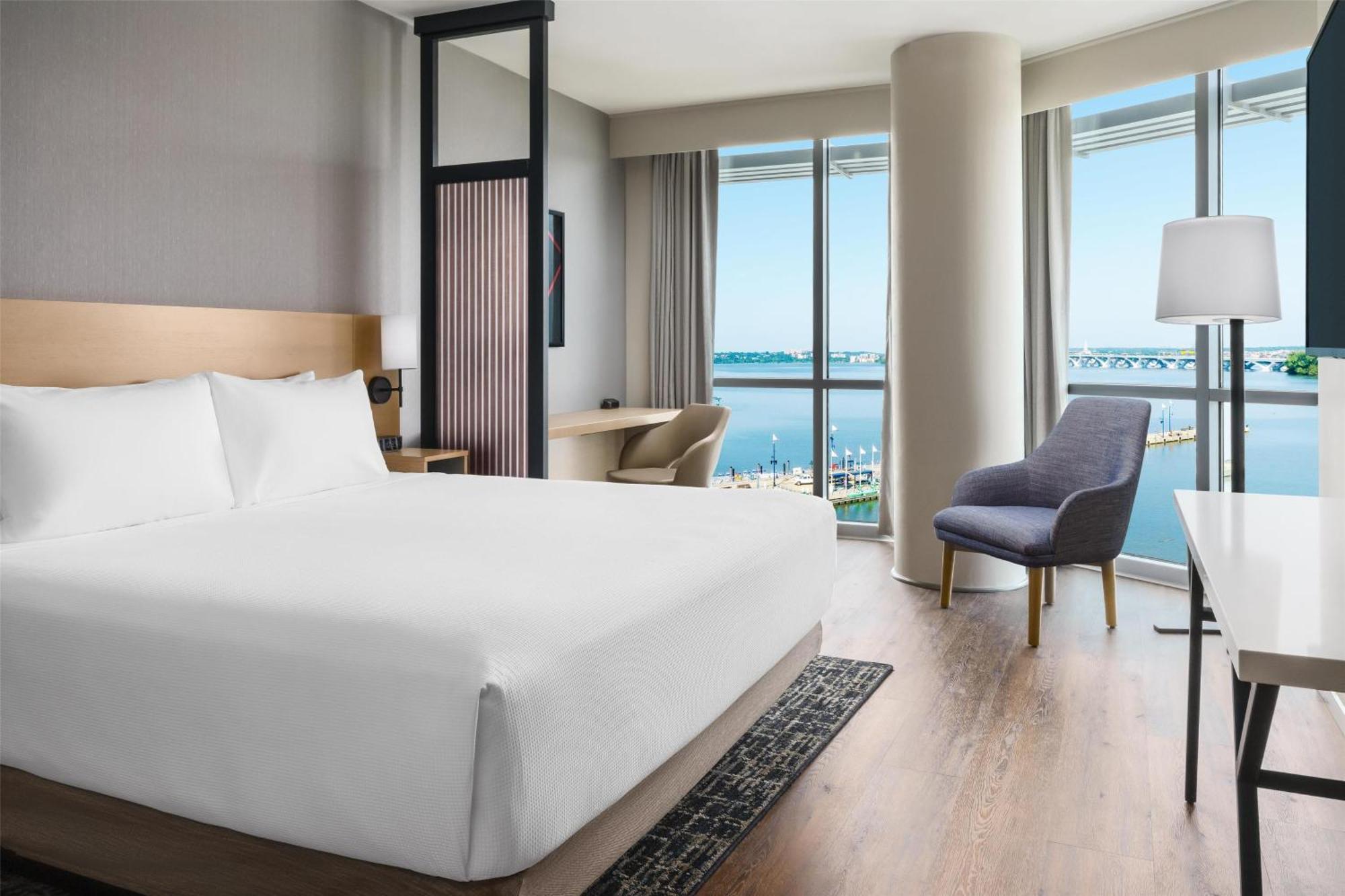 Hyatt Place 3* National Harbor